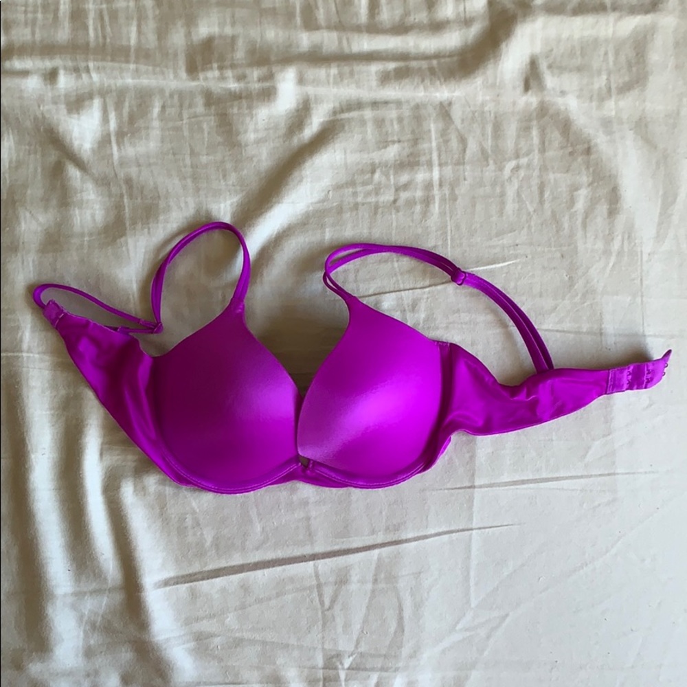 Victoria’s Secret very sexy purple push up bra 32c